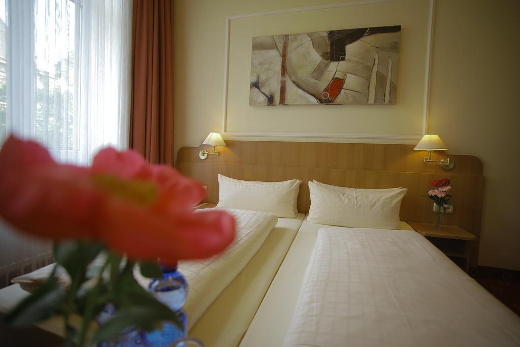 Hotel Koenigshof Mayence Extérieur photo